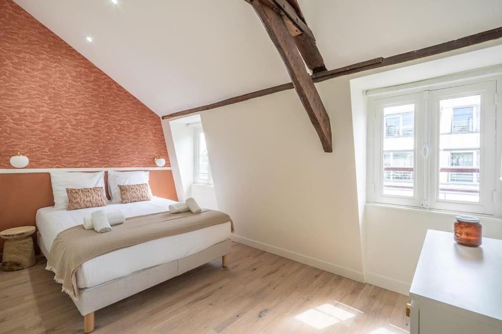 5#two Bedrooms#champs Elysees#arc De Triomphe#ac Appartement Parijs