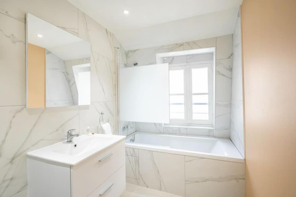 5#two Bedrooms#champs Elysees#arc De Triomphe#ac * Parijs
